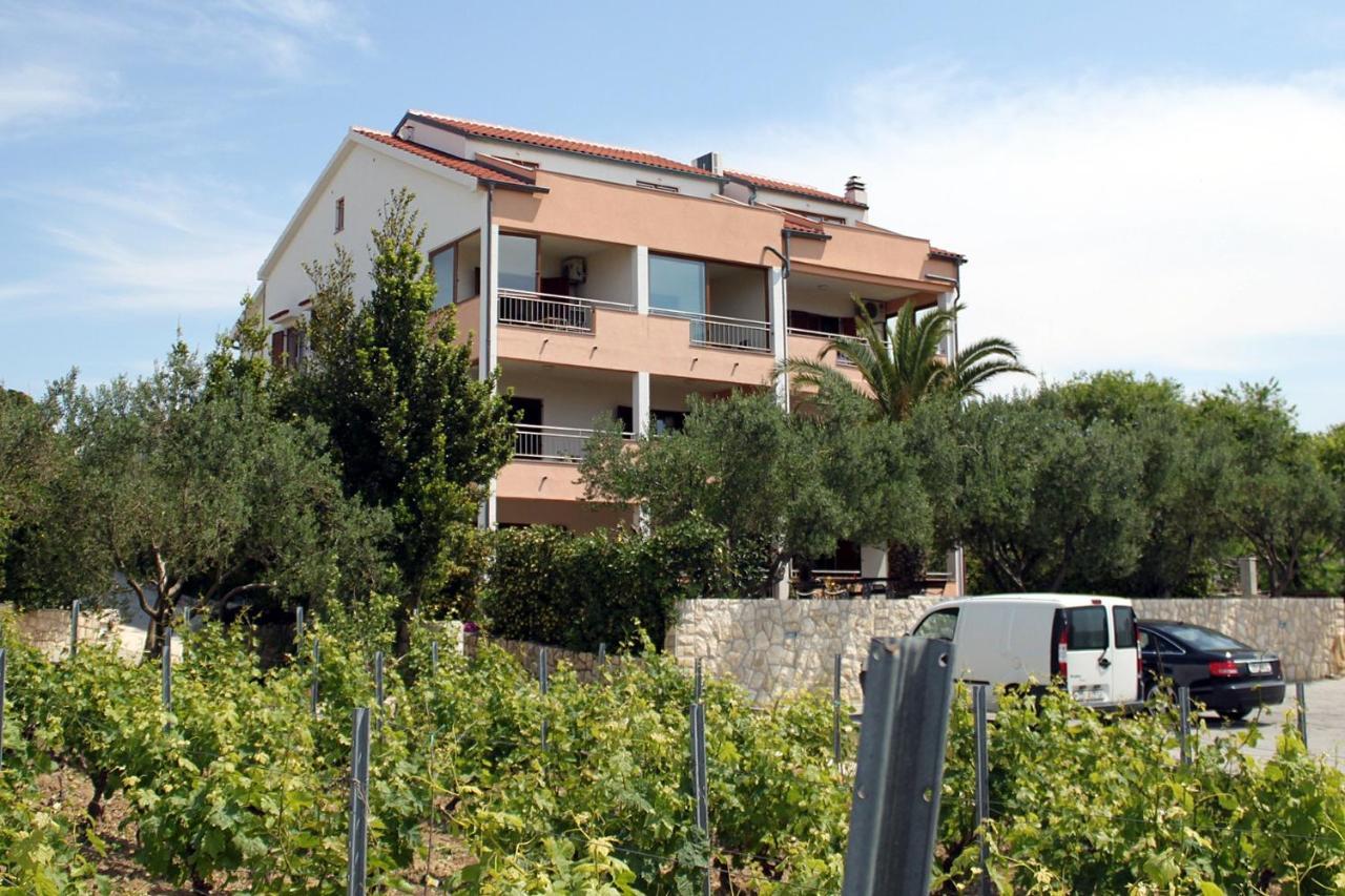 Family Friendly Apartments With A Swimming Pool Povljana, Pag - 244 المظهر الخارجي الصورة