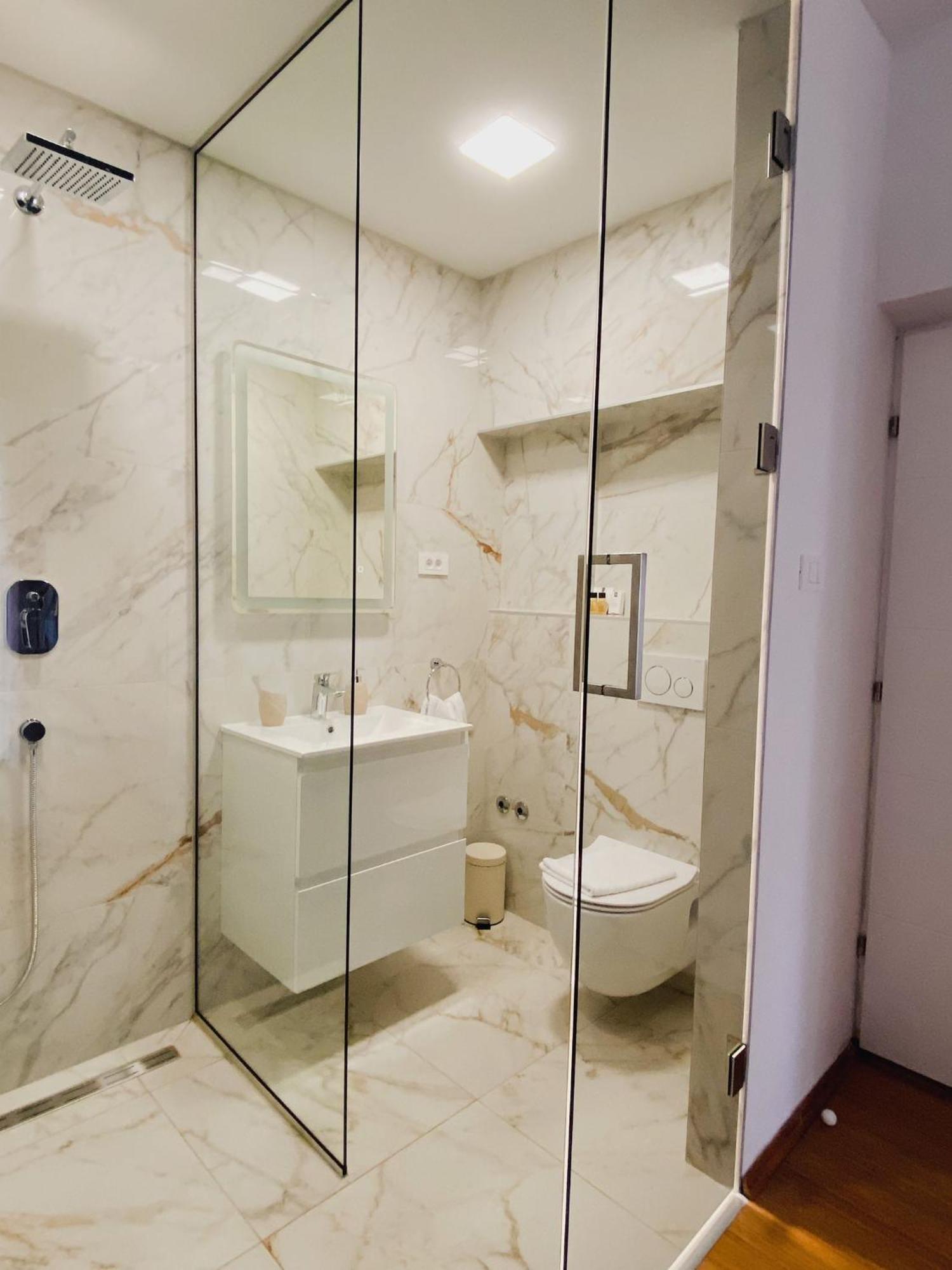 Family Friendly Apartments With A Swimming Pool Povljana, Pag - 244 الغرفة الصورة