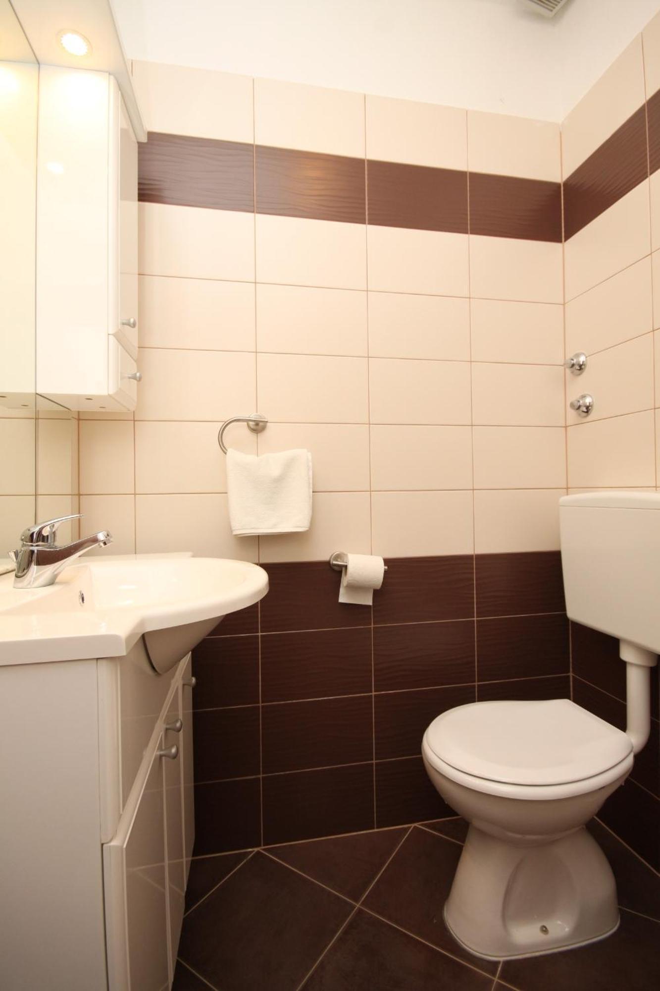 Family Friendly Apartments With A Swimming Pool Povljana, Pag - 244 الغرفة الصورة